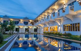 Adela Resort Panglao